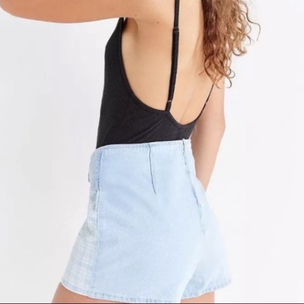 UO BDG Emmy tie front shorts high rise mom shorts - Picture 8 of 8